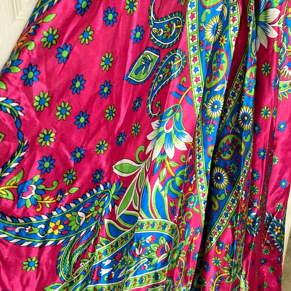 Vibrant Multicolor Maxi Dress - Picture 3 of 10